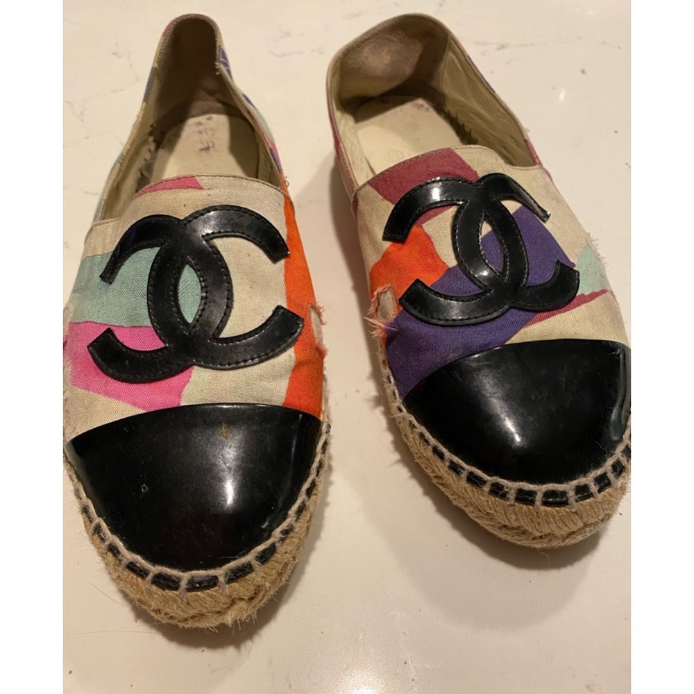 Chanel espadrille flats